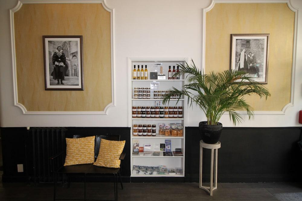 Regina Boutique