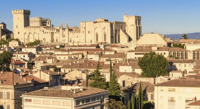 Regina Boutique 3* Avignon
